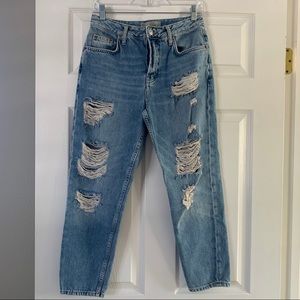 Top Shop boyfriend jeans with holes size 26